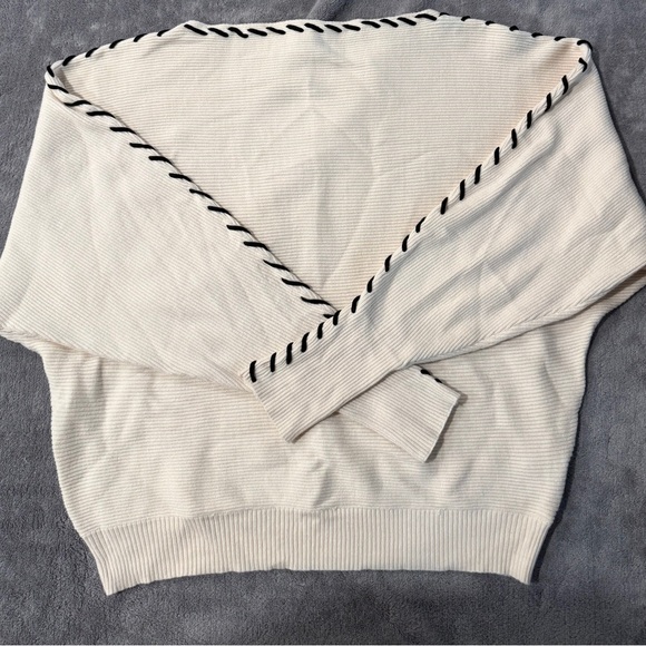 Philosophy Sweaters - Philosophy Cream Color Off-Shoulder Sweater with Black Whipstitch. Size Medium.